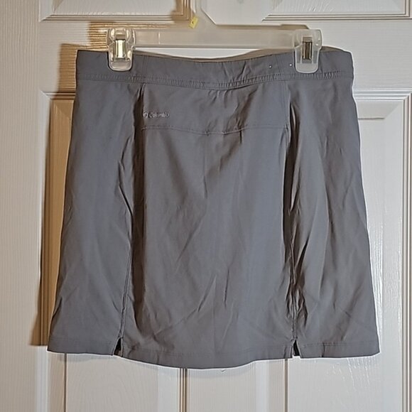 Columbia Omni-Shield Gray Skorts Size 8 FLAW - Picture 2 of 9